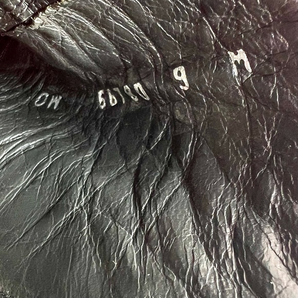 Stuart Weitzman / Pull-On, Chelsea Ankle Boots / Women’s Size 9 - Picture 9 of 12